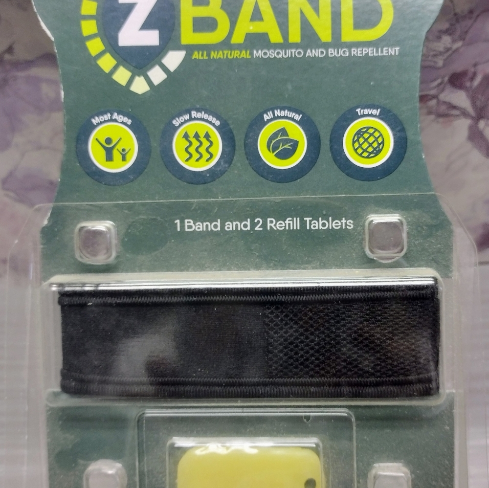 Z band Wrist/Ankle Band Mosquito & Bug RepellantTwo Refill Tablets NO Deet NEW